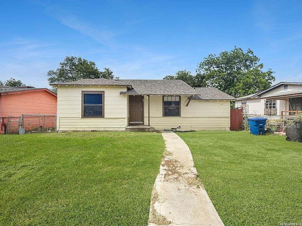 1st image of 842 PRICE AVE