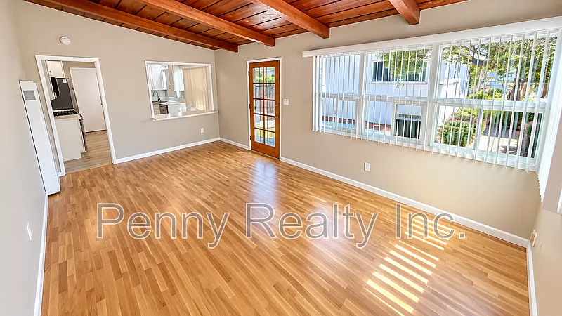 2 bed, 1.0 bath, 700 sqft, $3,495 — Photo 3