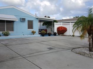 11400 2nd St E, Treasure Island, FL 33706