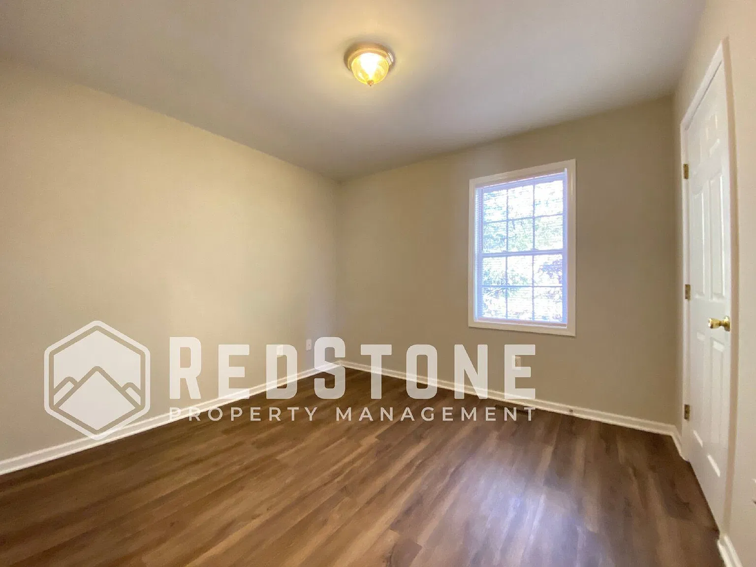 3 bed, 2.0 bath, $1,245 — Photo 4