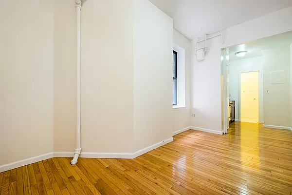 Rented by Keller Williams NYC | media 7