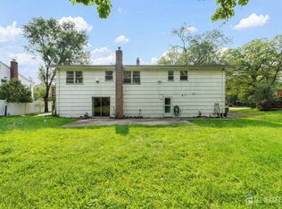 454 Plainfield Rd, Edison, NJ 08820