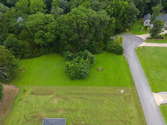 5th image of 25 Trinty Grove Rd