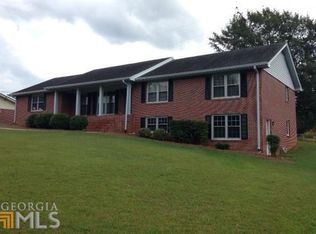 172 Colonial Hills Rd, Winder, GA 30680