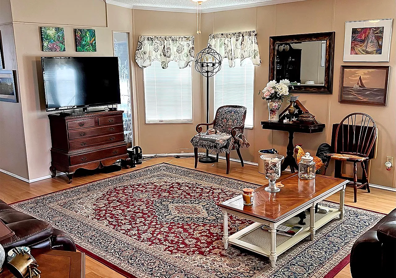 2 bed, 1248 sqft, $2,200 — Photo 2