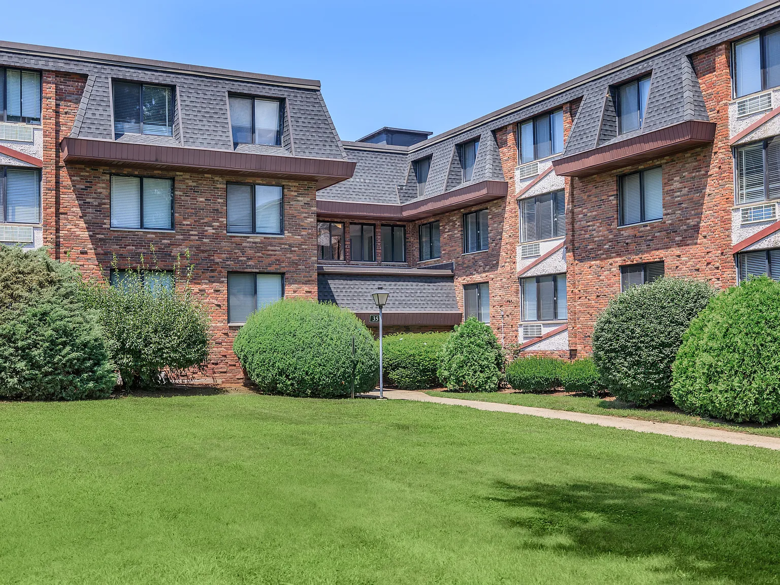 Woodcliff Estates — Photo 1