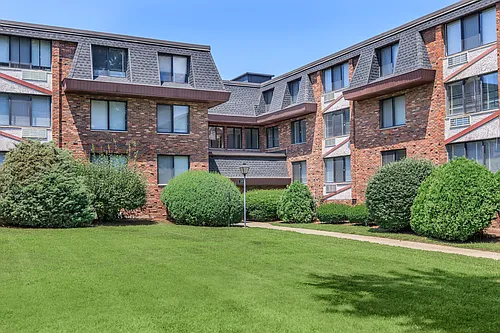 Woodcliff Estates Photo 1