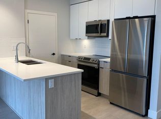 19825 54th Ave #205, Langley, BC V3A3V9