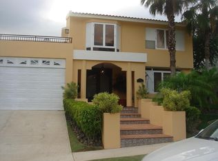 Paseo San Juan, Rio Piedras, PR 00926