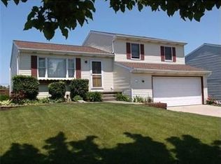 3002 W 42nd St, Erie, PA 16506