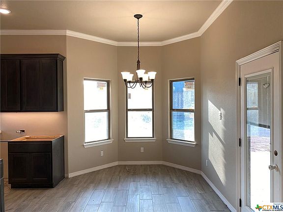 5th image of 6116 Catania Dr