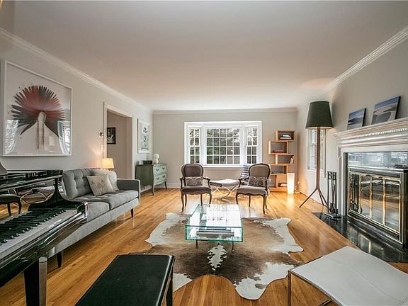 4th image of 184 Barnard Rd