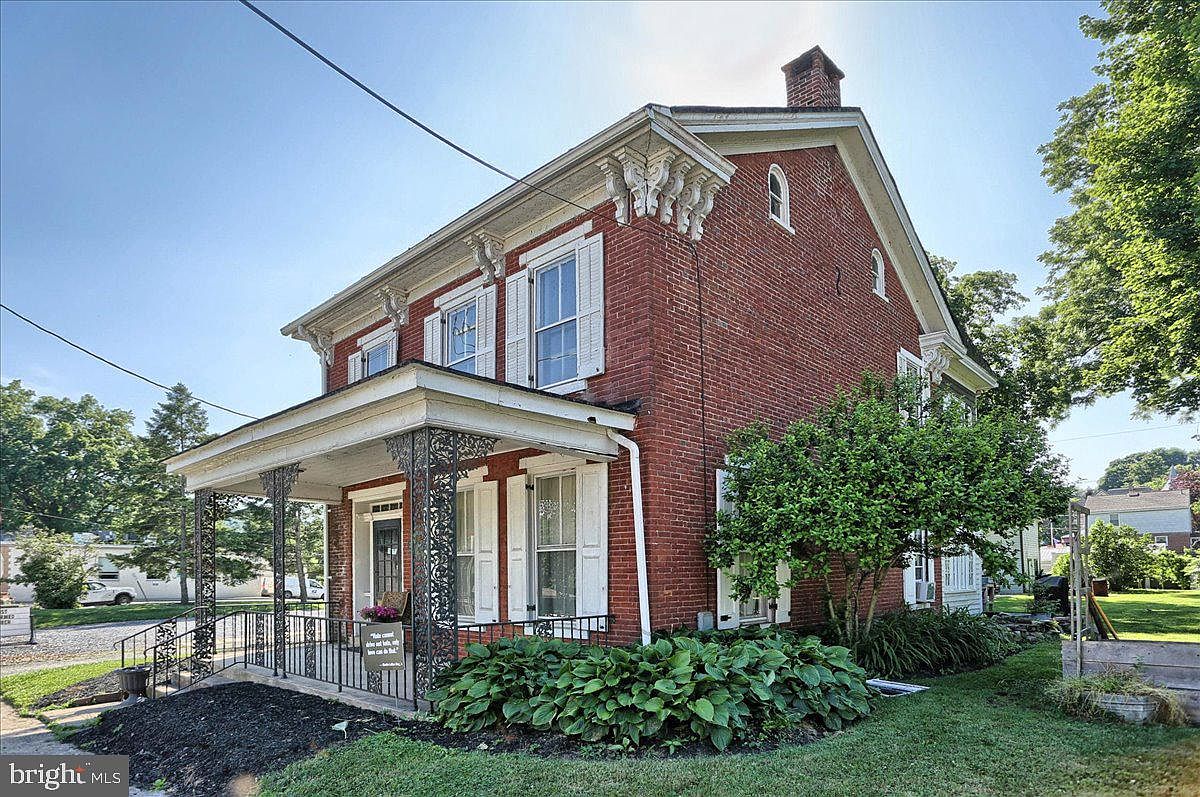 219 N Market St, Duncannon, PA 17020 Zillow