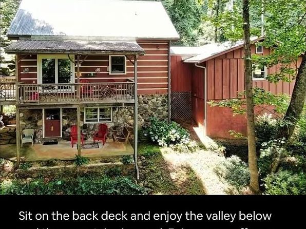 143 Cullasaja Hollow Rd