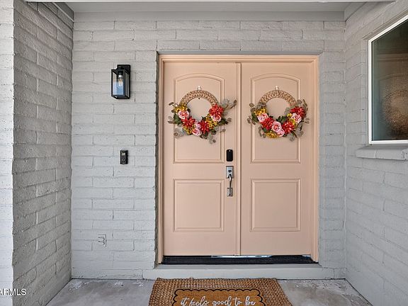 3rd image of 2052 E ELMWOOD Street