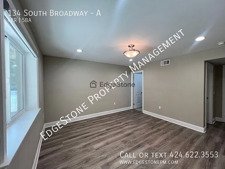 134 S Broadway #A — Photo 25