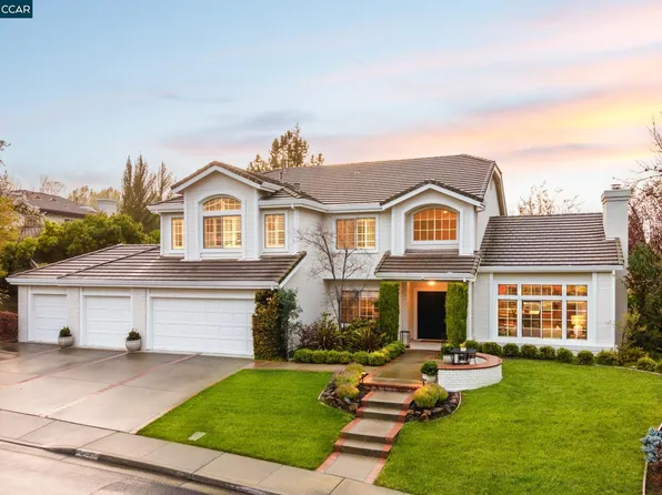 64 Grado Ct, Danville, CA 94526