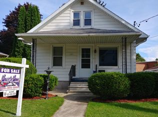 1121 N Spring St, Beaver Dam, WI 53916