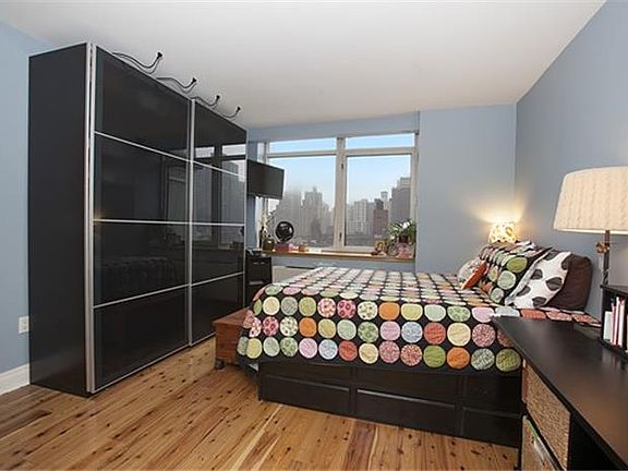 4th image of 1760 2nd Ave APT 12B