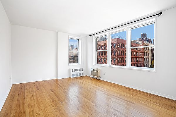 1st image of 301 E 84th St APT 2E