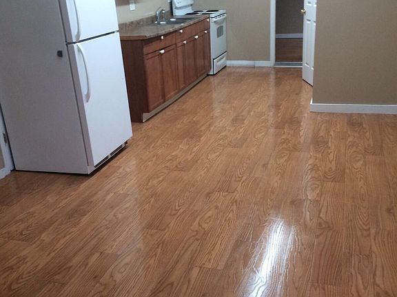 4th image of 1420 Pocono Blvd APT 103
