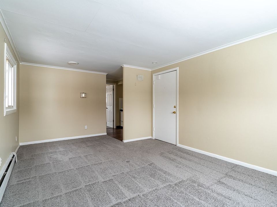 1st image of 2668 Sheridan Dr APT 2