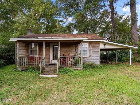 308 S Oak Street, Rose Hill, NC 28458