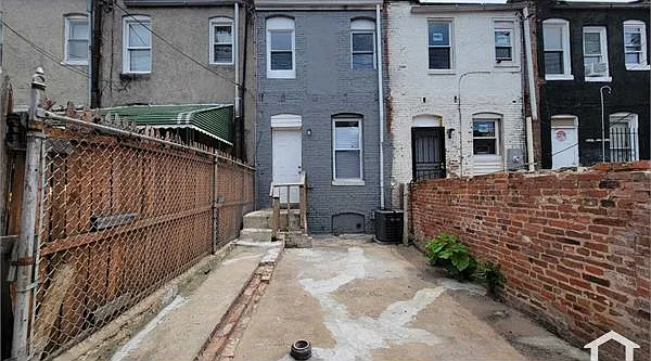 1240 Glyndon Ave — Photo 11