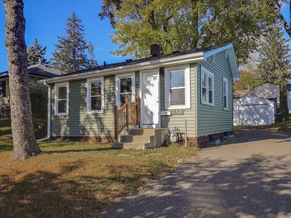 1693 Beech St, Saint Paul, MN 55106