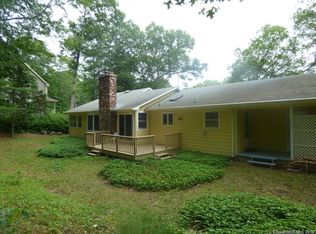 46 Heritage Rd, East Lyme, CT 06333