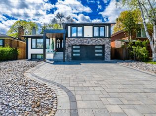 51 Bowerbank Dr, Toronto, ON M2M 1Z9