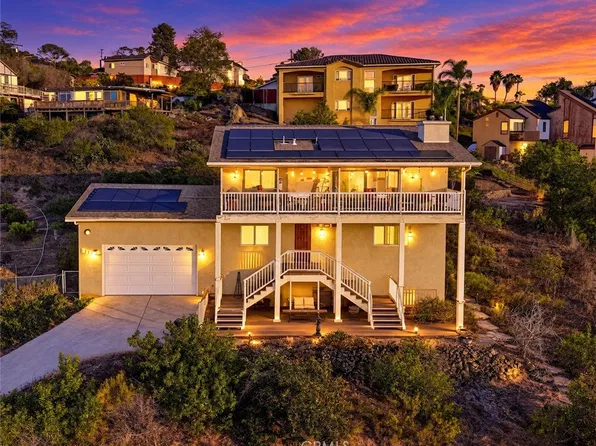 9173 Tokaj Ln, Spring Valley, CA 91977