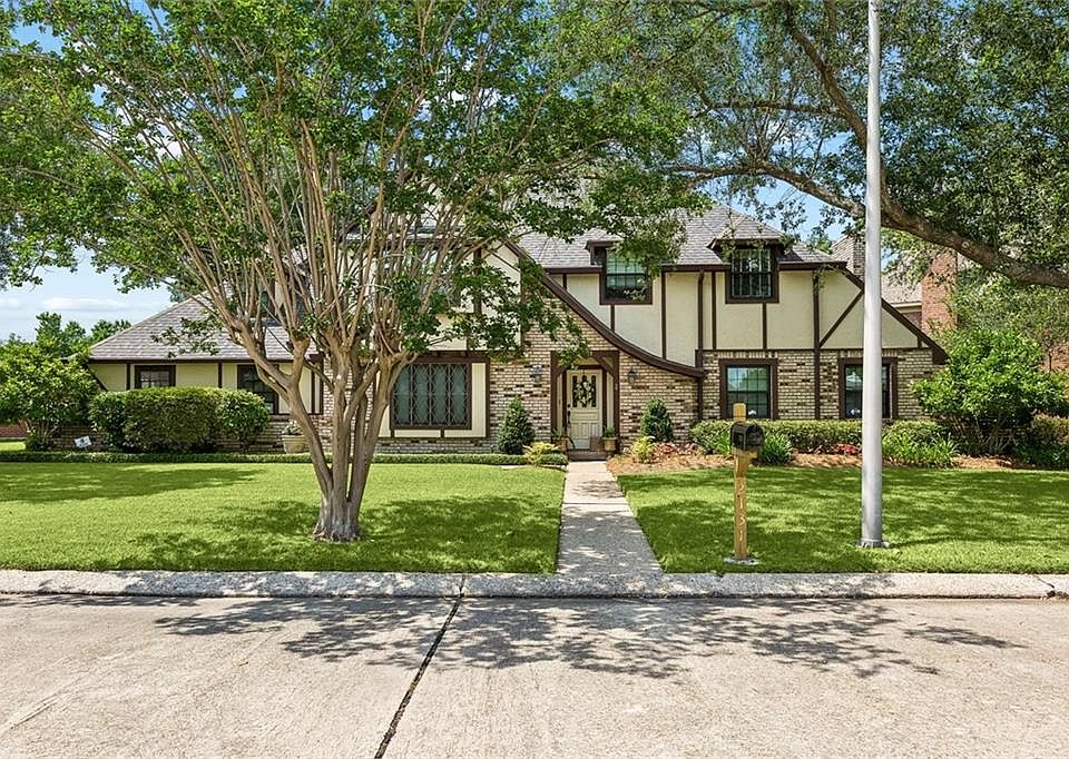 1st image of 2131 Marion Dr