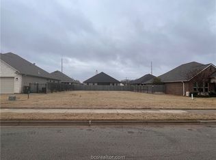 3051 Peterson Cir, Bryan, TX 77802