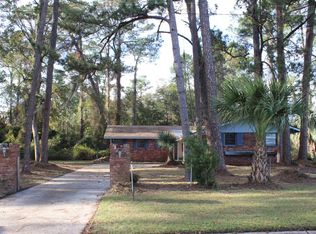 200 Satilla Dr, Brunswick, GA 31523