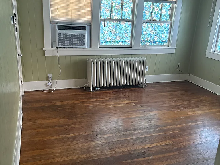 2380 Parkway Pl #1 — Photo 2