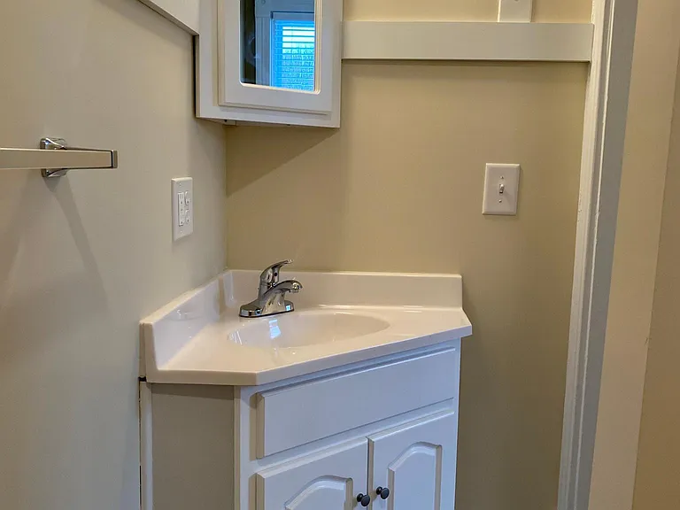 202 Ulster St #3 — Photo 11