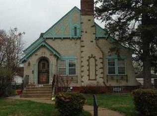 1014 Russell Ave N, Minneapolis, MN 55411