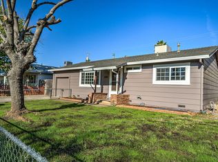 2368 Nebula St, Redding, CA 96002