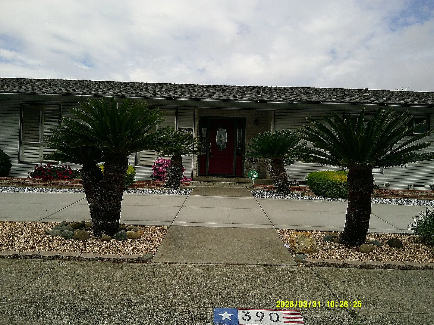 390 S Almond St.(RENT) Dixon, CA 95620 — Photo 2