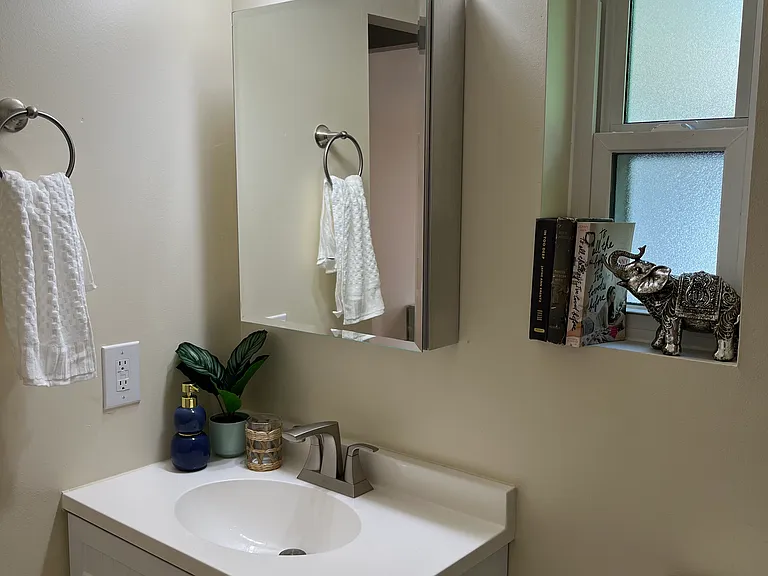 2708 Palmetto Rd — Photo 24