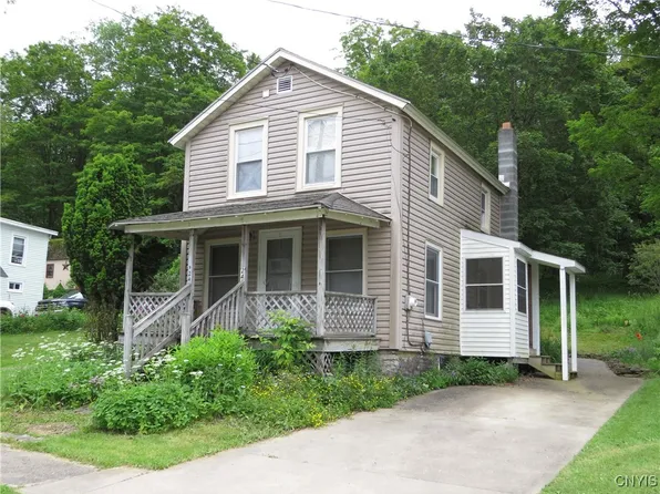 24 Canadarago St, Richfield Springs, NY 13439