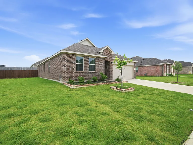 1312 Pistachio Dr — Photo 20