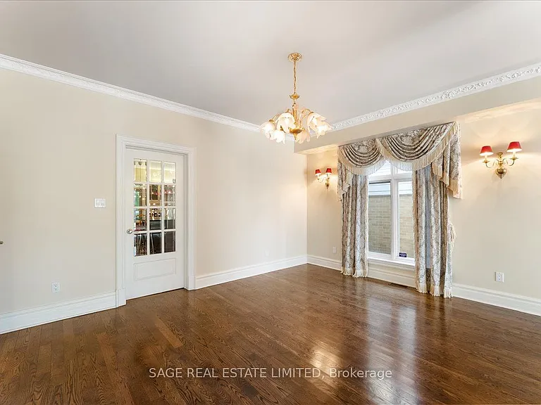 67 Agincourt Dr — Photo 17