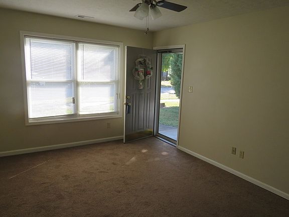 3rd image of 500 Clay St