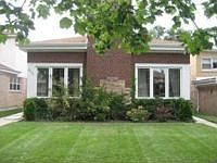 1st image of 2834 W Morse Ave