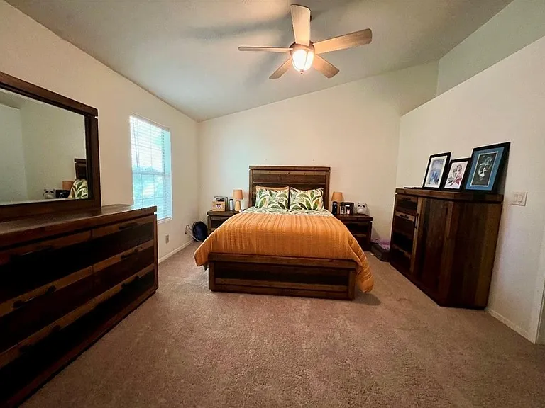 3635 Monticello Cmns — Photo 11