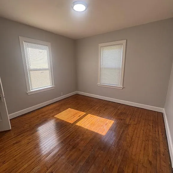 1421 Carolina Ave — Photo 8