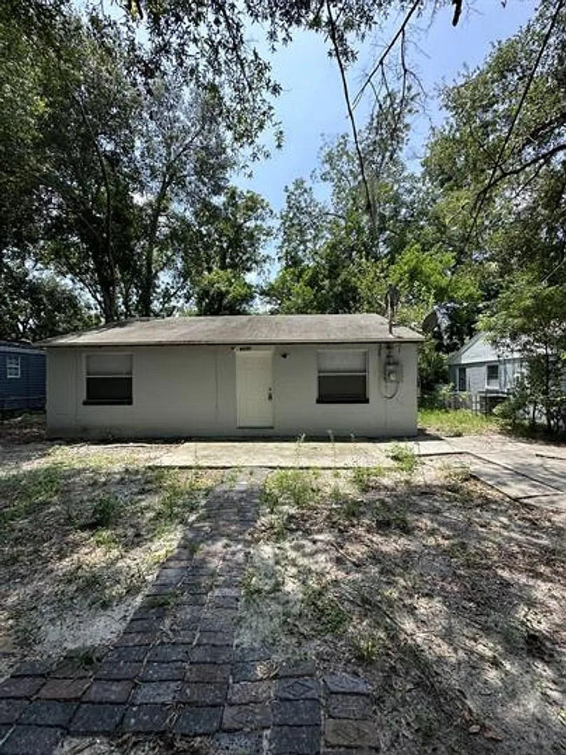 Affordable 3 Bedroom Home — Photo 1