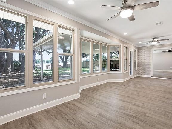 4th image of 7231 Lake Barrington Dr